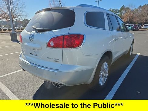 Used 2011 Buick Enclave CXL image 7