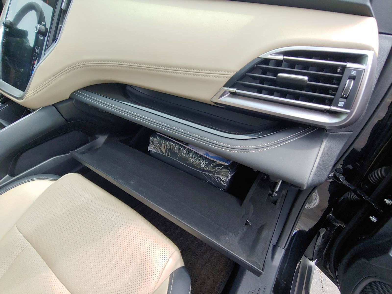 Used 2024 Subaru Outback Limited AWD/4WD image 29