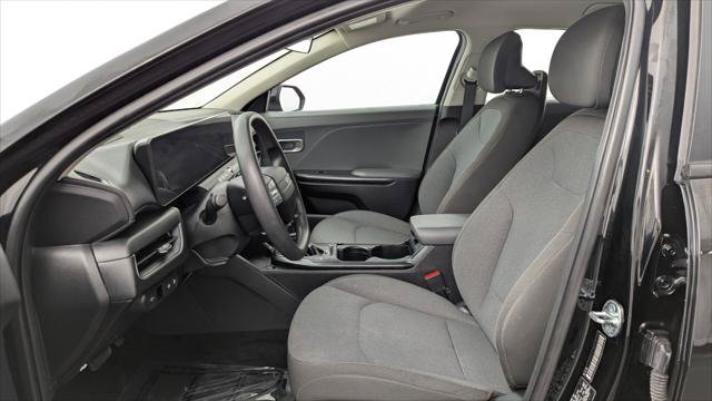 Used 2025 Kia K4 FWD image 14