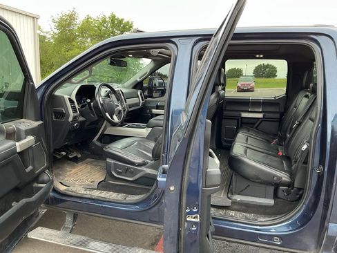 Used 2020 Ford F250 Lariat w/ Lariat Ultimate Package AWD/4WD image 5