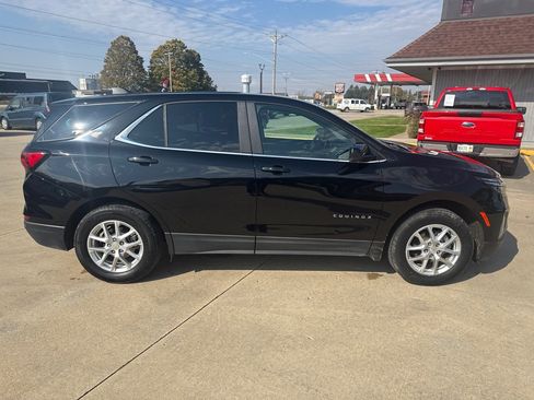 Used 2024 Chevrolet Equinox LT image 6