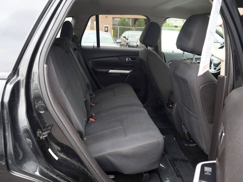 Used 2014 Ford Edge SE w/ Equipment Group 101A AWD/4WD image 12