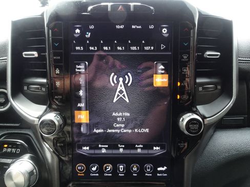 Used 2021 RAM 1500 Laramie w/ Night Edition AWD/4WD image 13