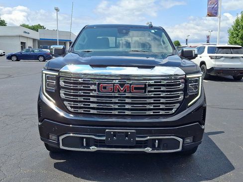 Used 2023 GMC Sierra 1500 Denali AWD/4WD image 2