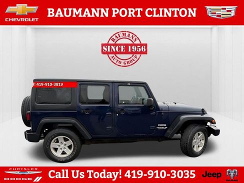 Used 2013 Jeep Wrangler Unlimited Sport AWD/4WD image 8