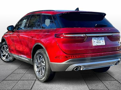 New 2026 Lincoln Corsair Premiere image 3