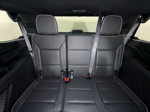 Used 2023 Chevrolet Tahoe Premier AWD/4WD image 24