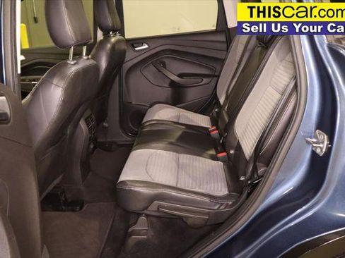 Used 2018 Ford Escape SE w/ SE Sport Appearance Package FWD image 24
