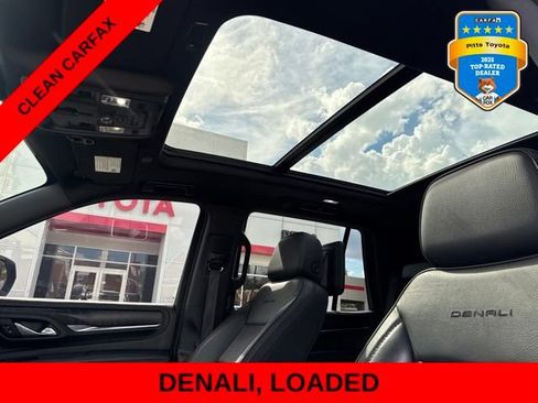 Used 2021 GMC Yukon Denali w/ Denali Premium Package AWD/4WD image 11