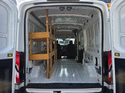 Used 2022 Ford Transit 250 Medium Roof RWD image 11