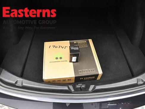Used 2018 Tesla Model 3 RWD image 19