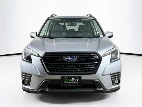 Used 2024 Subaru Forester Limited AWD/4WD image 2