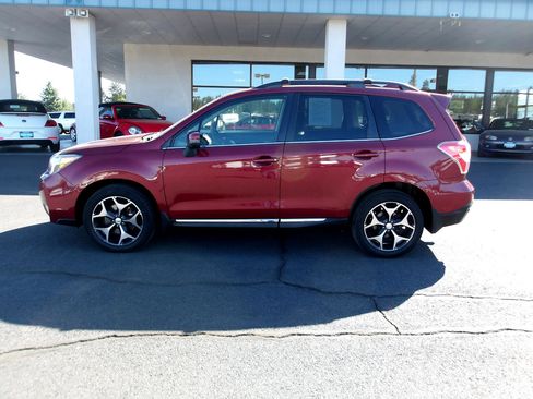 Used 2016 Subaru Forester 2.0XT Touring w/ Eyesight & Navigation System image 2