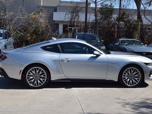 Certified 2025 Ford Mustang GT Premium image 6