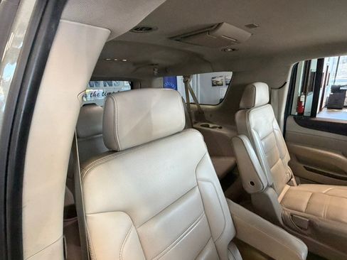 Used 2018 GMC Yukon XL Denali AWD/4WD image 34