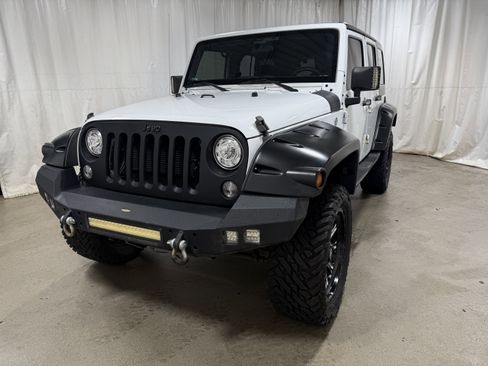 Used 2017 Jeep Wrangler Unlimited Sport w/ Connectivity Group image 3