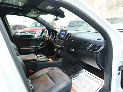 Used 2019 Mercedes-Benz GLS 550 4MATIC w/ Driver Assistance Package image 37