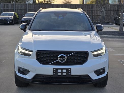 Used 2022 Volvo XC40 T5 R-Design w/ Advanced Package image 5