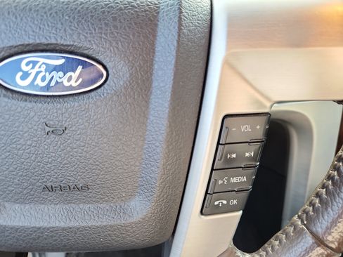 Used 2010 Ford F150 Platinum image 15