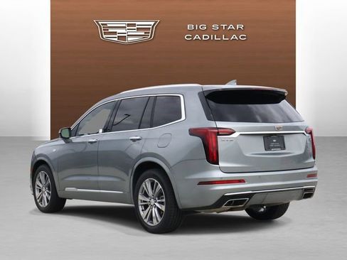Certified 2023 Cadillac XT6 Premium Luxury FWD image 3