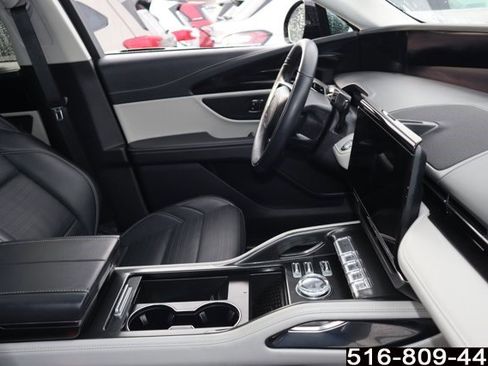 Used 2022 Lincoln Corsair Reserve w/ Equipment Group 201A image 26