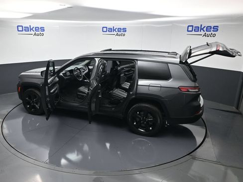 Used 2022 Jeep Grand Cherokee L Limited w/ Luxury Tech Group II AWD/4WD image 61