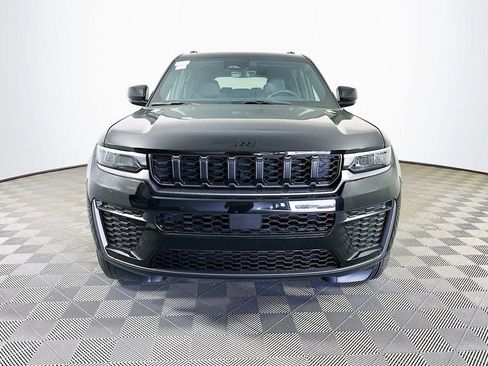New 2026 Jeep Grand Cherokee L 4WD image 3