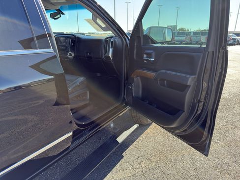 Used 2018 Chevrolet Silverado 1500 LTZ w/ Texas Edition image 27