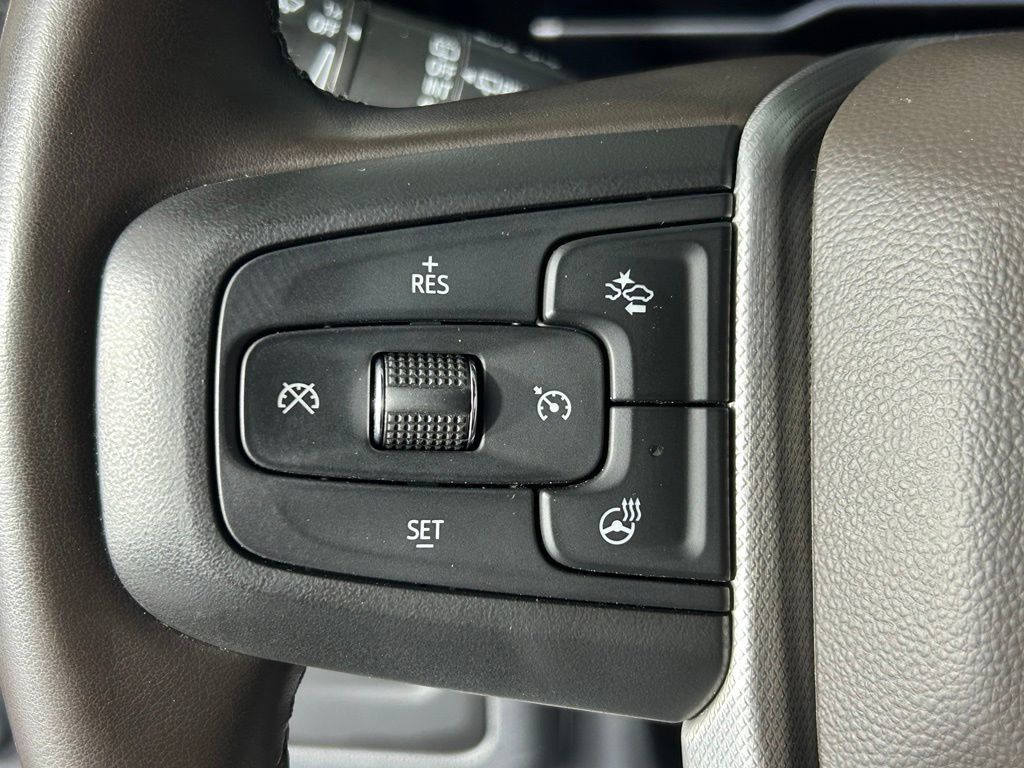 Used 2023 GMC Yukon XL Denali AWD/4WD image 30