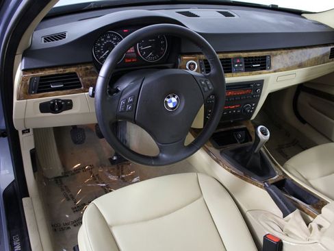 Used 2006 BMW 325xi Sedan image 17