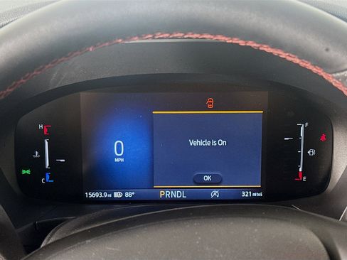 Used 2025 Ford Escape ST-Line image 16