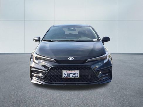 Used 2024 Toyota Corolla SE w/ SE Premium Package FWD image 2