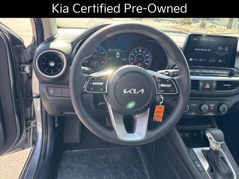 Certified 2022 Kia Forte LXS FWD image 16