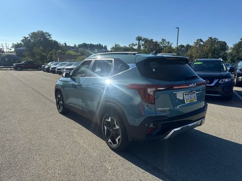 Certified 2024 Kia Seltos EX AWD/4WD image 5