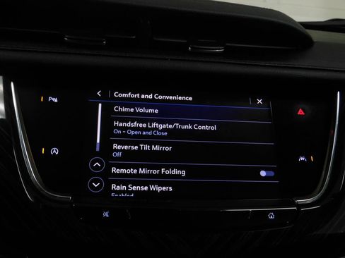 Used 2025 Cadillac XT6 Premium Luxury AWD/4WD image 48