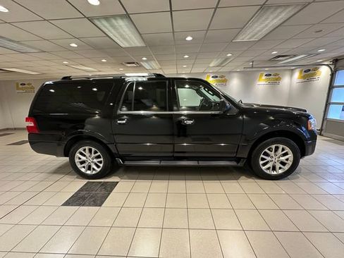 Used 2017 Ford Expedition EL Limited image 3