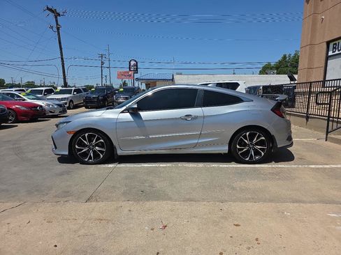 Used 2018 Honda Civic Si image 8
