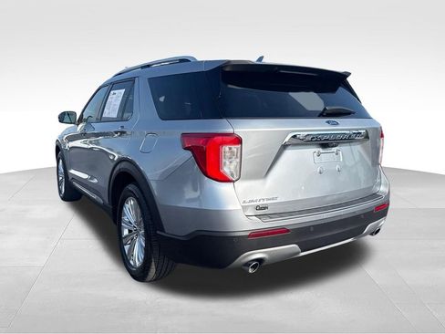 Used 2020 Ford Explorer Limited RWD image 3