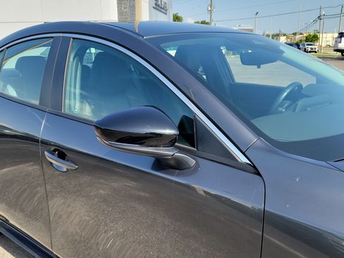 Used 2025 MAZDA MAZDA3 s FWD image 9
