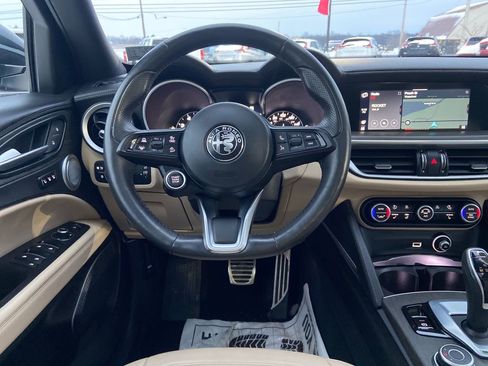 Used 2023 Alfa Romeo Stelvio Ti Lusso w/ Quick Order Package 22X Lusso image 21