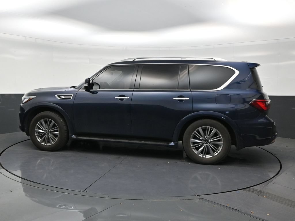Used 2022 INFINITI QX80 Luxe RWD image 2