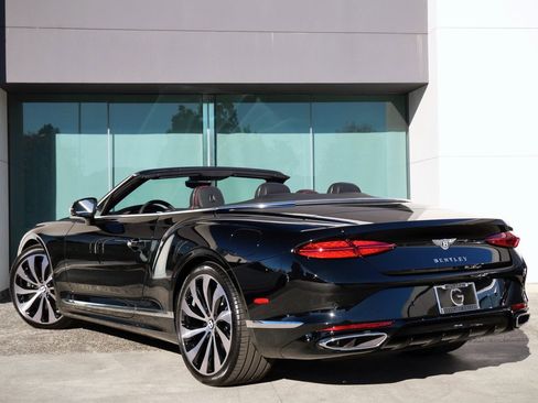 New 2026 Bentley Continental GTC image 3