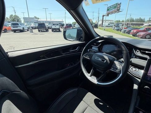 Certified 2023 Jeep Grand Cherokee Trailhawk w/ Advanced Protech Group II AWD/4WD image 14