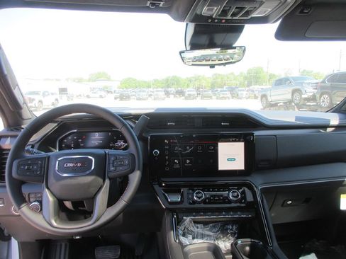 New 2026 GMC Sierra 2500 AT4X AWD/4WD image 17