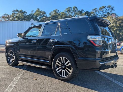 Used 2015 Toyota 4Runner Limited image 6