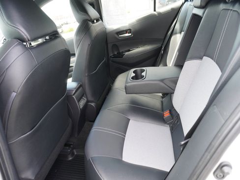 Used 2023 Toyota Corolla XSE FWD image 13