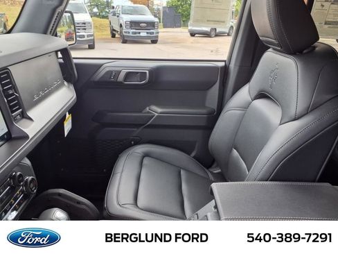 New 2025 Ford Bronco Big Bend w/ Black Diamond Package image 39