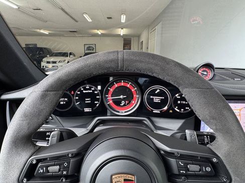 Used 2020 Porsche 911 Carrera S RWD image 20