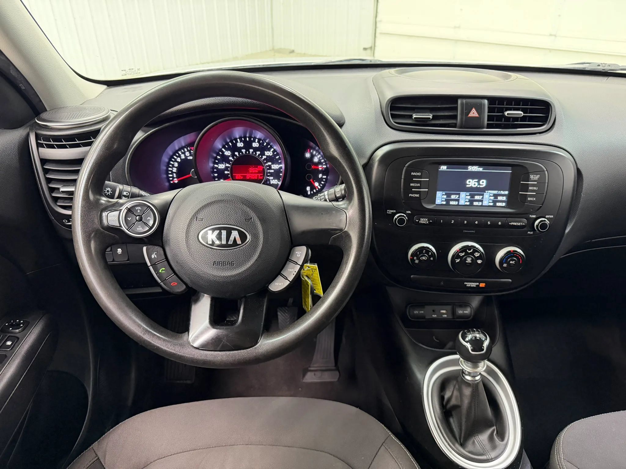 Used 2018 Kia Soul FWD image 19
