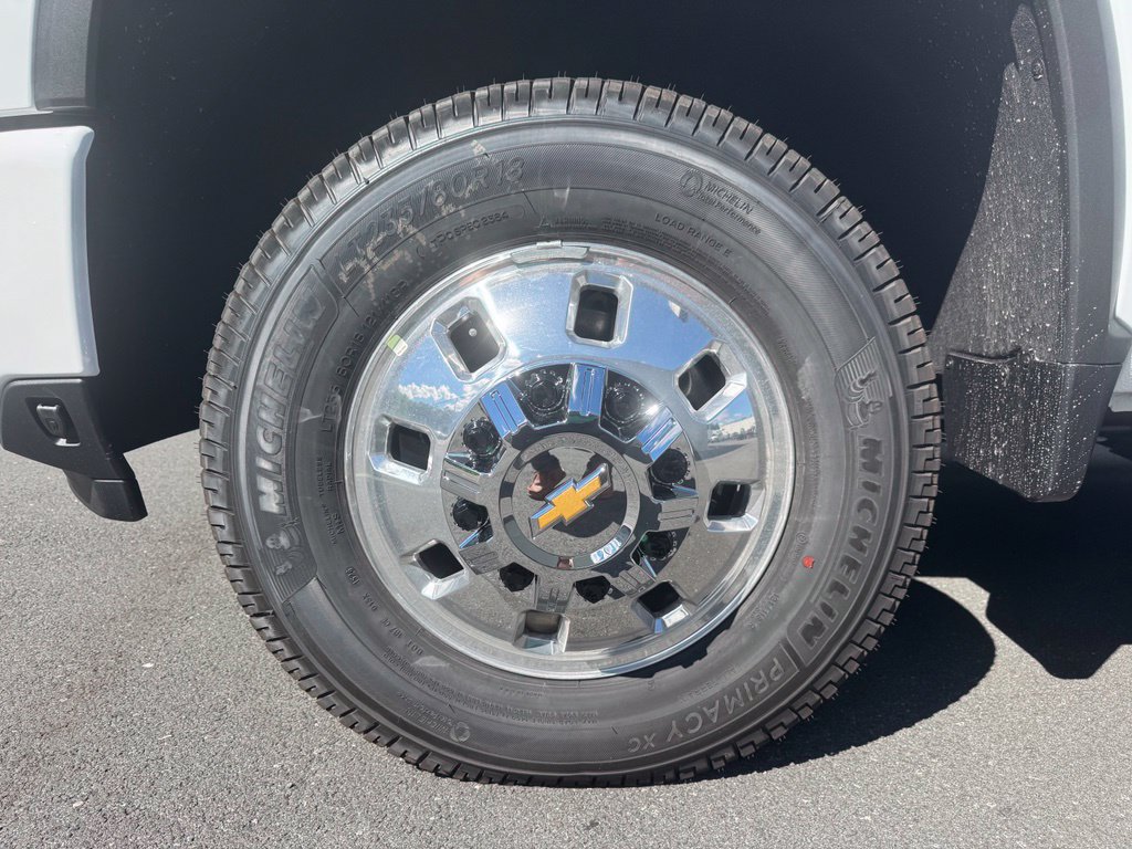 New 2026 Chevrolet Silverado 3500 High Country w/ High Country Premium Package AWD/4WD image 14